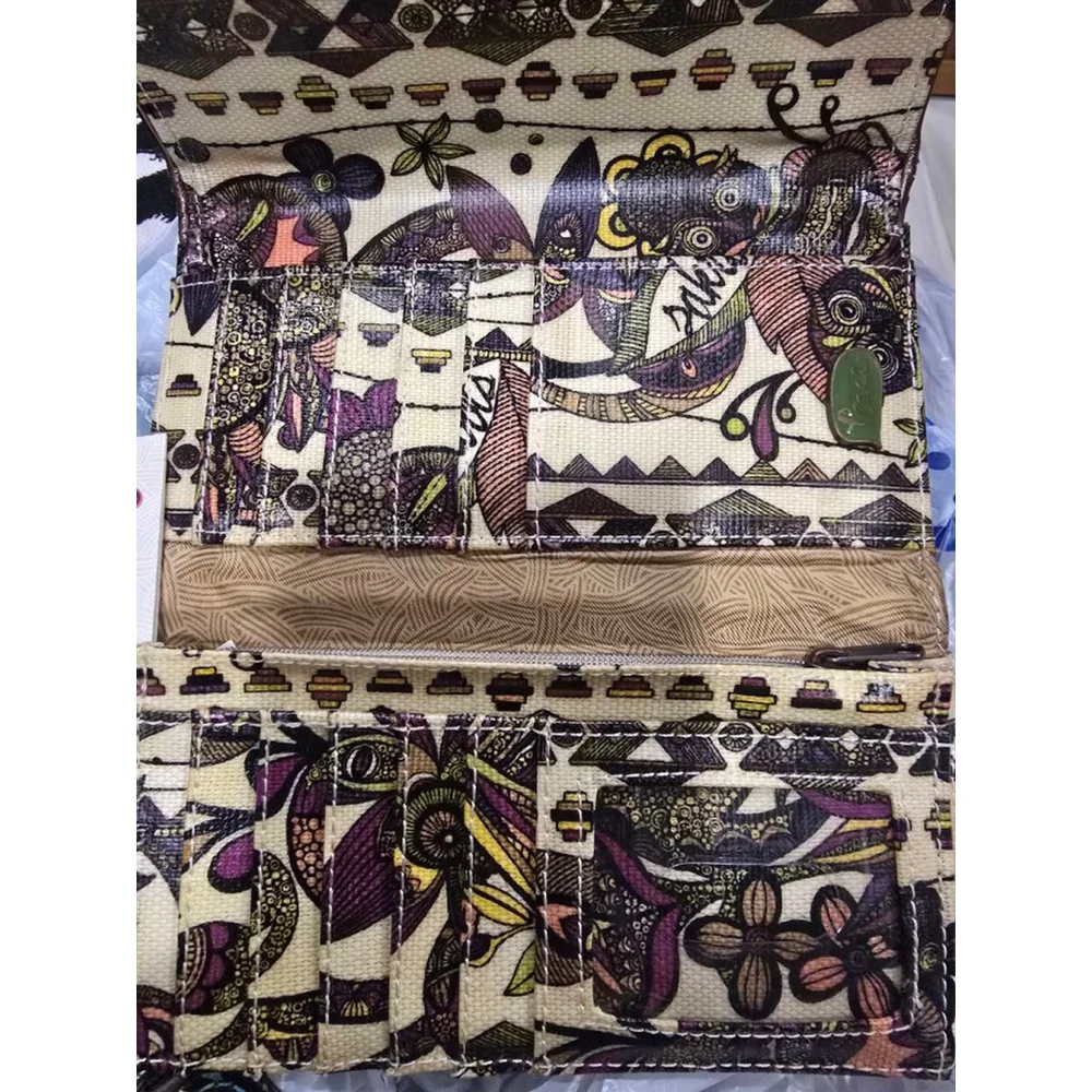 Women's Sakroots Artist Circle Wallet Beige Purple Pattern